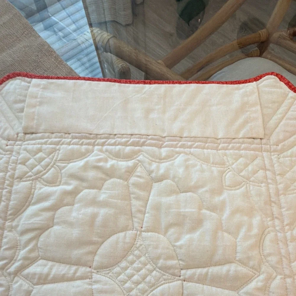 Handmade Quilted Patchwork Floral Table Runner Red White Multi Dresden Plate